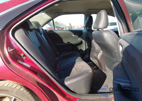 2016 Toyota Camry Xse V6 z USA, uszkodzony, nr VIN 4T1BK1FKXGU571186